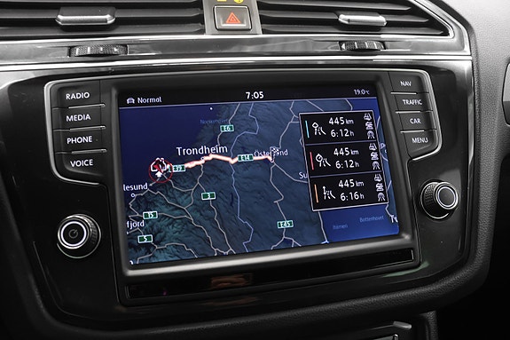 Volkswagen Tiguan 15 of 30