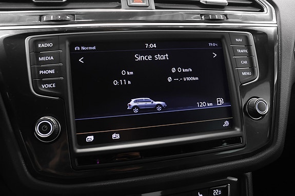 Volkswagen Tiguan 14 of 30