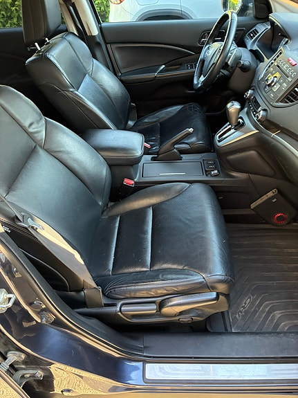 Honda CR-V 7 of 17