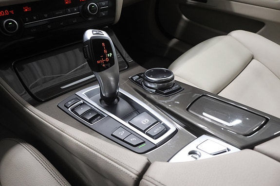 BMW 520d 18 of 30