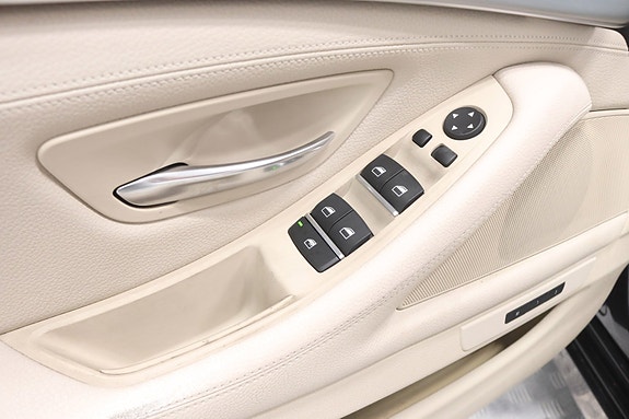 BMW 520d 24 of 30