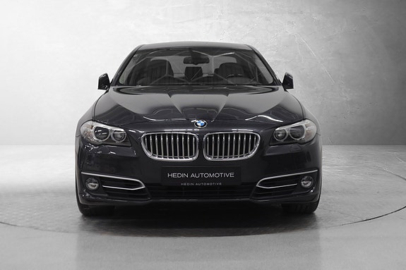 BMW 520d 2 of 30