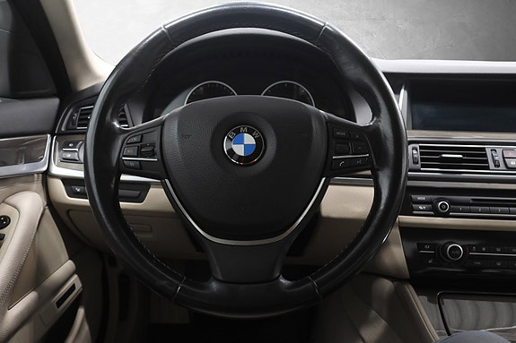 BMW 520d 11 of 30