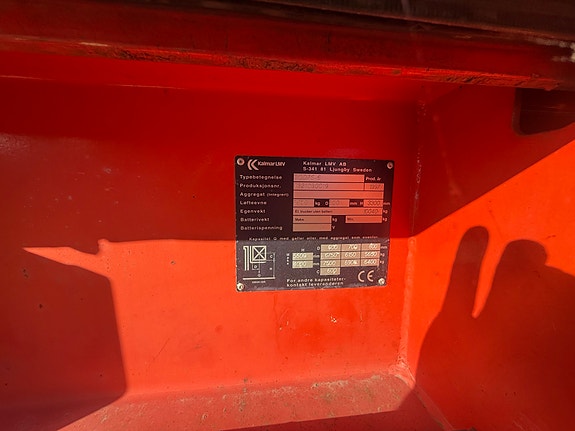 Kalmar DCD75-6 10 of 11