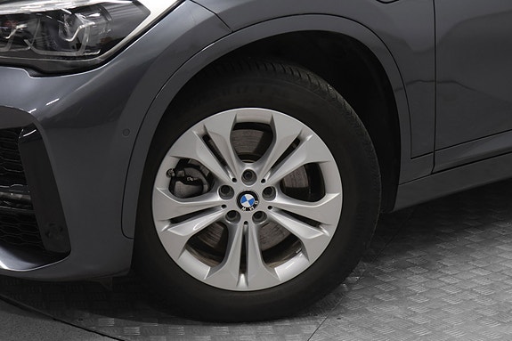 BMW X1 8 of 30