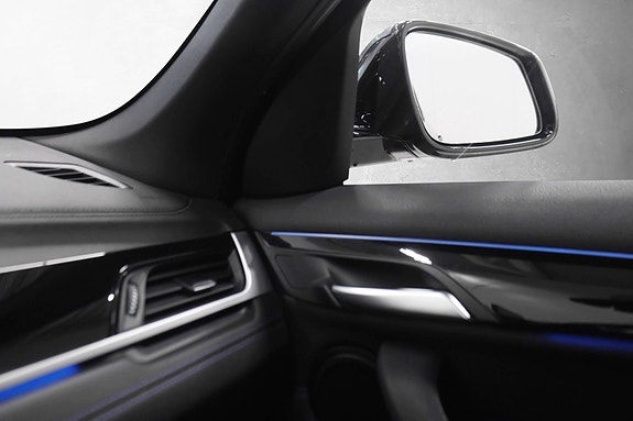 BMW X1 18 of 30