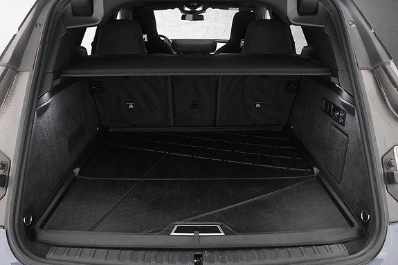 BMW iX 29 of 29