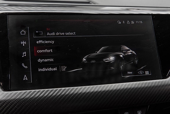 Audi e-tron GT 23 of 30