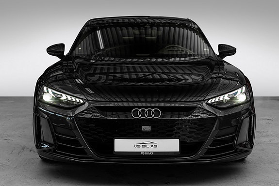 Audi e-tron GT 3 of 30