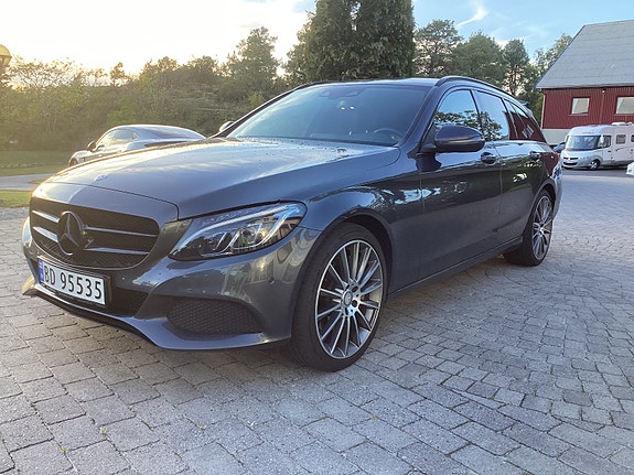 Mercedes-Benz C350 e 3 of 12