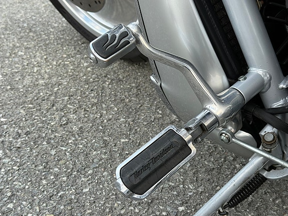 Harley-Davidson V-rod 2003 Anniversary edition | God stand | Nylig service 19 of 22