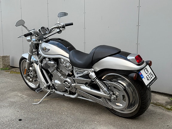 Harley-Davidson V-rod 2003 Anniversary edition | God stand | Nylig service 2 of 22