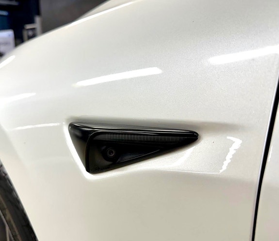 Tesla Model 3 6 of 20