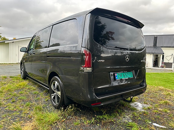 Mercedes-Benz Vito 119 18 of 30