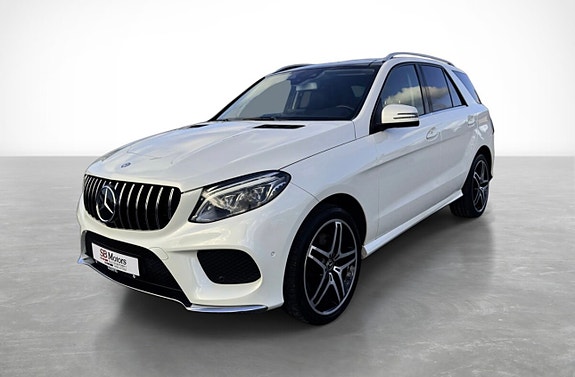 Mercedes-Benz GLE500 e 9 of 26