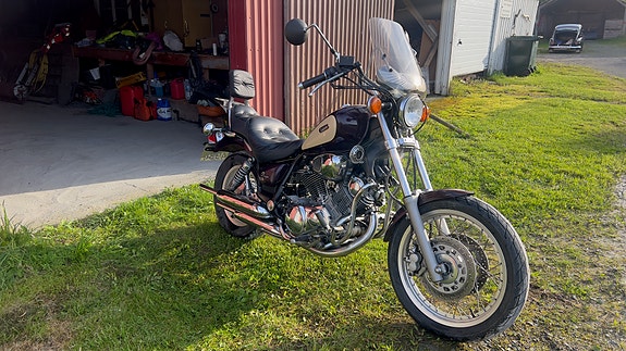 Yamaha XV 750 Virago 5 of 19