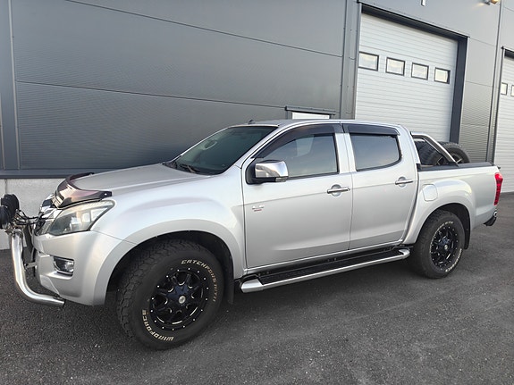 Isuzu D-max 4 of 13