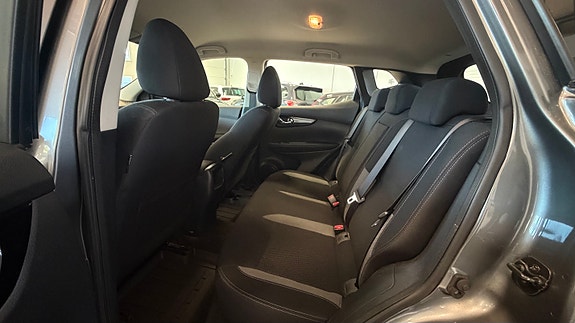 Nissan Qashqai 28 of 30