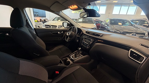 Nissan Qashqai 25 of 30