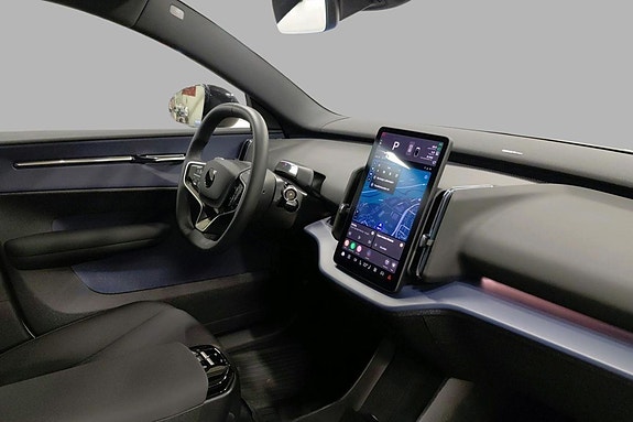 Volvo EX30 14 of 30