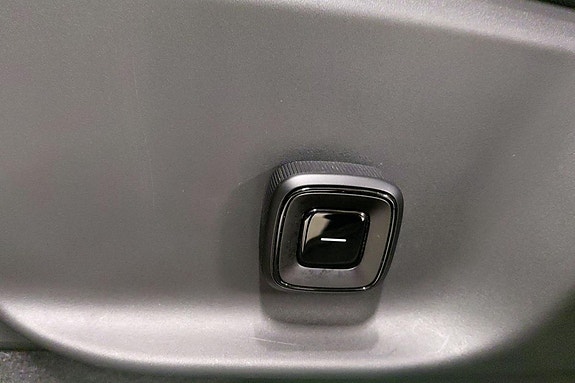 Volvo EX30 24 of 30