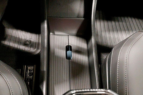 Volvo EX30 30 of 30