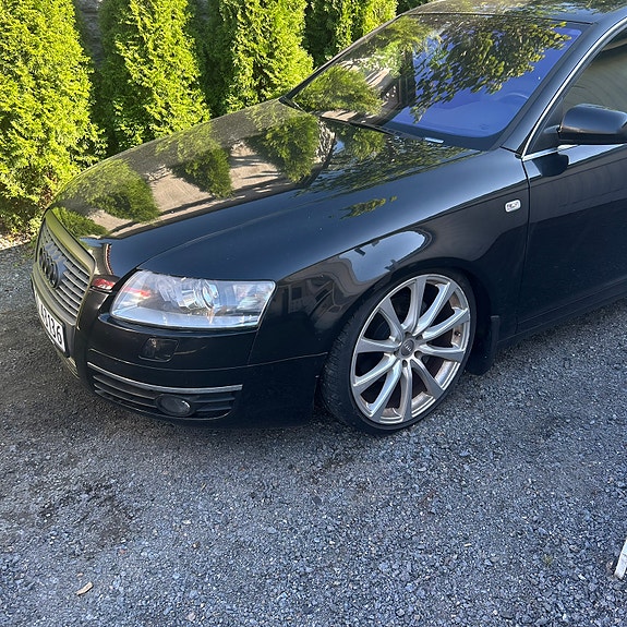 Audi A6 2 of 9