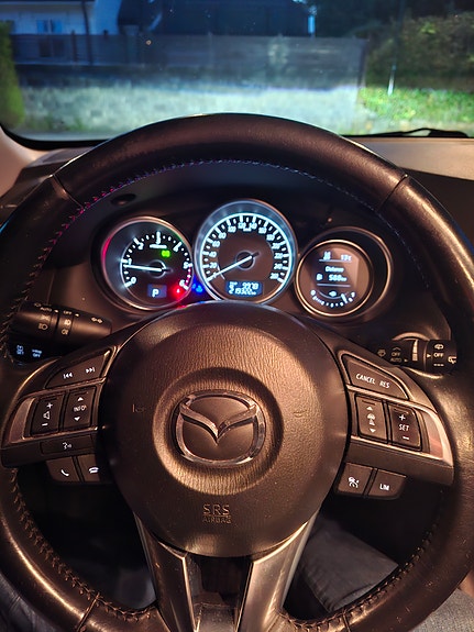 Mazda CX-5 5 of 9