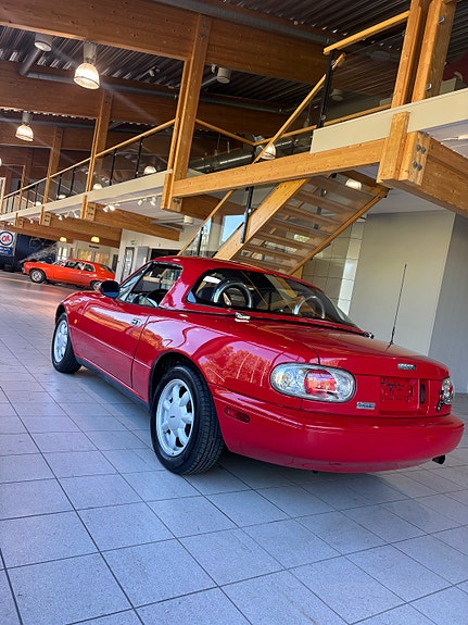 Mazda MX-5 6 of 25