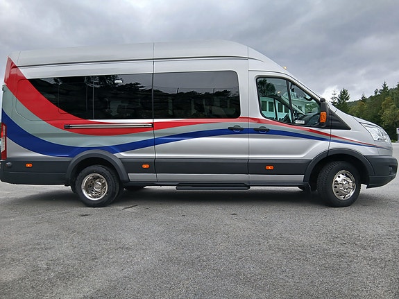 Ford Transit 7 of 30