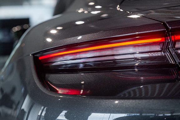 Porsche Taycan 10 of 30