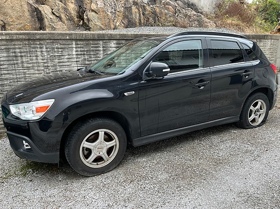 Mitsubishi ASX 2 of 7
