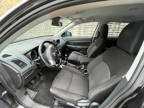 Mitsubishi ASX 5 of 7
