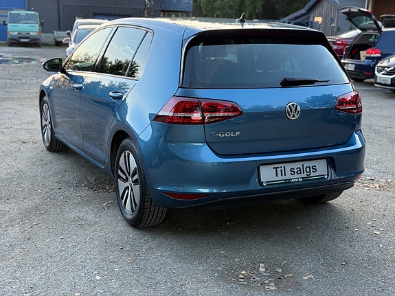 Volkswagen e-Golf VII 5 of 27