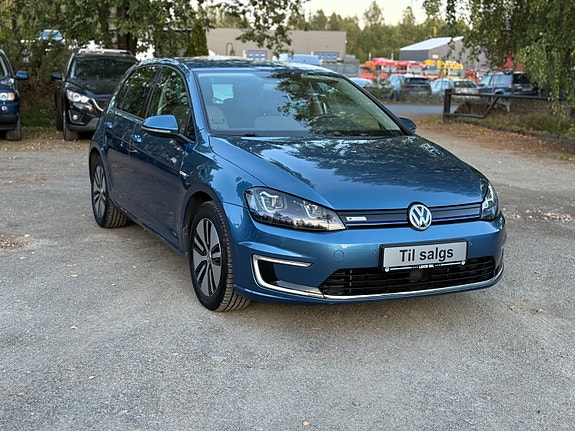 Volkswagen e-Golf VII 9 of 27