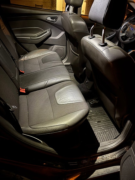 Ford Focus 9 of 25