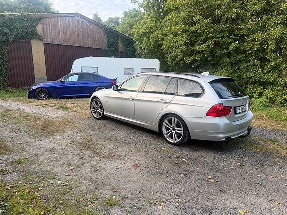 BMW 318i 21 of 30