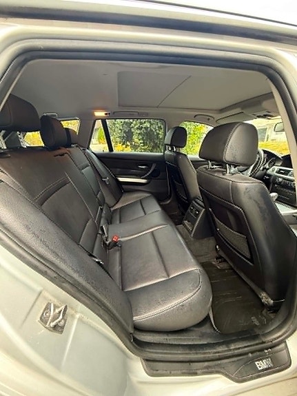 BMW 318i 6 of 30