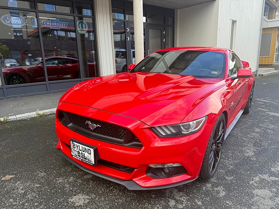 Ford Mustang 19 of 30