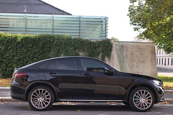 Mercedes-Benz GLC350 e 6 of 19
