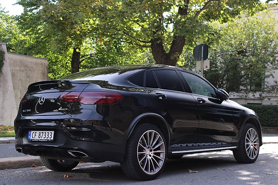 Mercedes-Benz GLC350 e 7 of 19