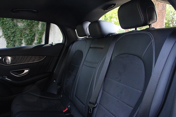 Mercedes-Benz GLC350 e 12 of 19