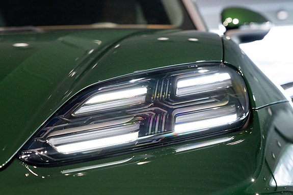 Porsche Macan 9 of 30