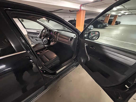 Honda CR-V 10 of 22