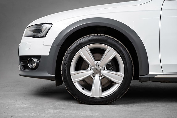 Audi A4 allroad 10 of 30