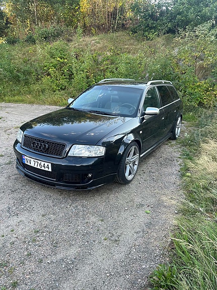 Audi RS6 2 of 30