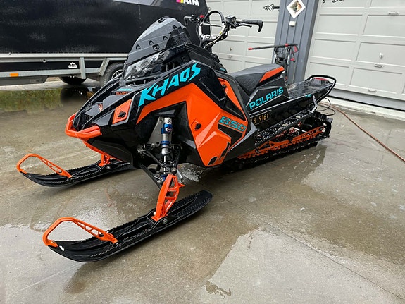 Polaris 850 RMK Khaos Slash 6 of 17