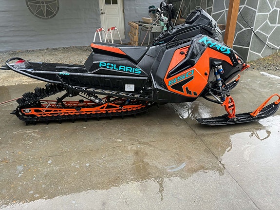 Polaris 850 RMK Khaos Slash 2 of 17