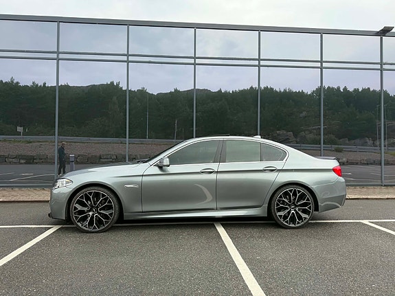 BMW 530d 4 of 29