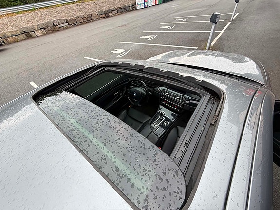 BMW 530d 27 of 29